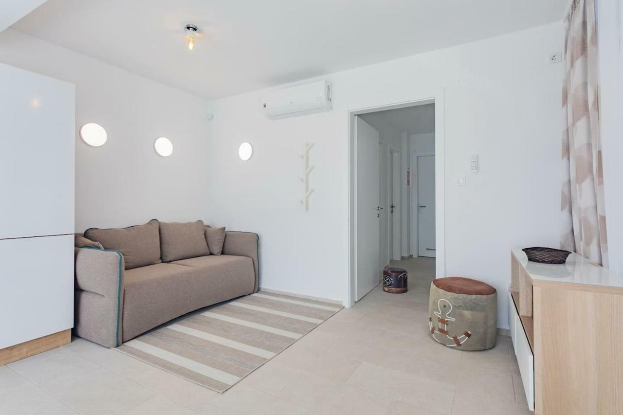 Villa Compass; Luxury Experience In Natural Bay. Razanj Ngoại thất bức ảnh