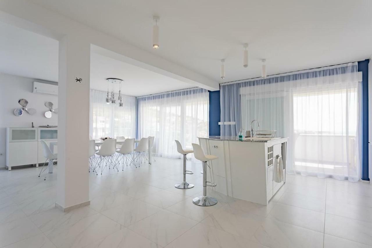 Villa Compass; Luxury Experience In Natural Bay. Razanj Ngoại thất bức ảnh